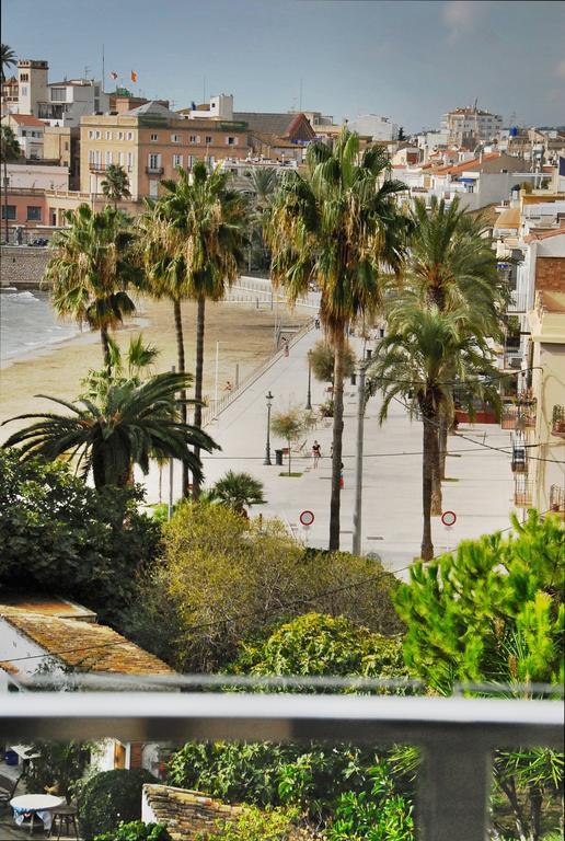 Apartaments Can Negret Sitges Bagian luar foto